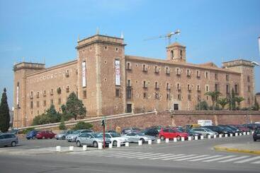 هتل Olympia Ronda Hostel