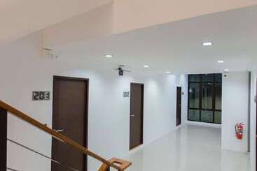 Отель Thamm Residence