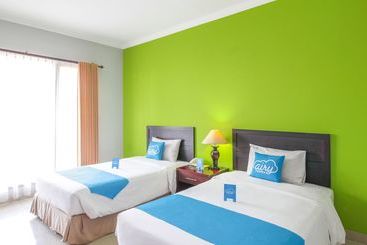 酒店 Reddoorz Premium @ Bukit Damai Indah