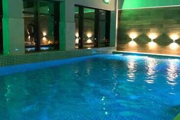 酒店 Santuario Palace