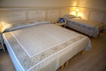 Hostal Casa Camilla City