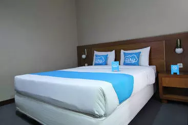 ホテル Airy Mandonga Laute Tiga 48 Kendari