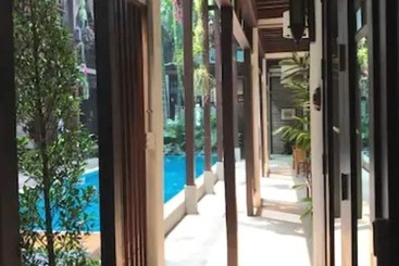 هتل Ban Chang Tong