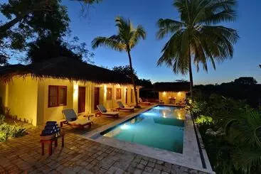 Hotelli Oasis  Bagan