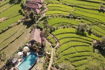 ホテル Sawah Indah Villa