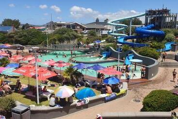 Metime Guesthouse & Self Catering