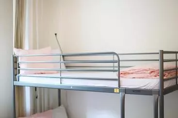Hotelli Ik Okęcie 39   Nocleg I Parking Blisko Lotnisko Okęcie