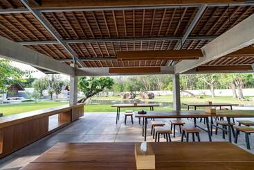 Hotel Berugo Cottage