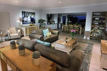 צימר Lavender Moon Guest House