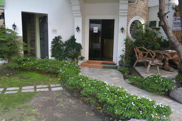 Hotel Limelily Pension House Ii