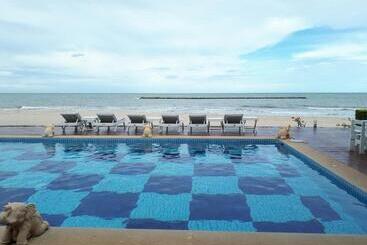 Hotel Sea Sky Resort