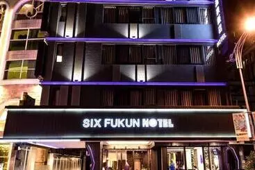 هتل Six Fukun