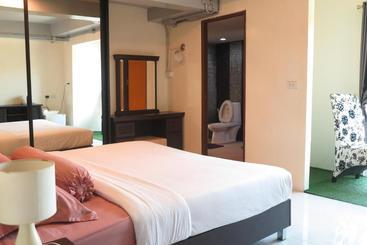 בית מלון כפרי Smile Place