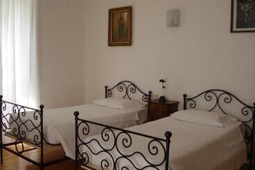 Ostello Santuario Di Oropa