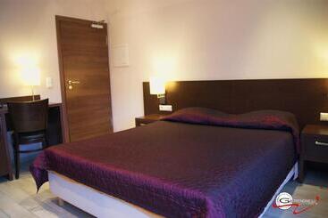 هتل Il Castello Borghese