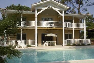 ホテル Lagrange Vacances   Eden Parc Golf