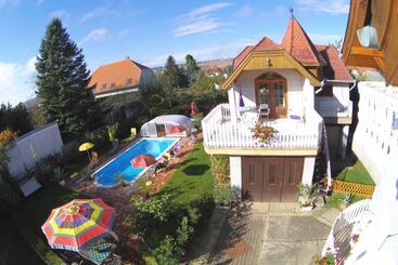 Hotel Joker Villa Apartementhaus