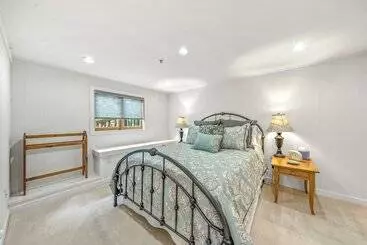 Mökkimajoitus 12 Oaks Romantic Escape For 2