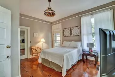 Arcadia Bed & Breakfast