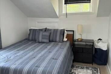 Charming May Street Retreat