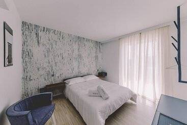 Apartmanszálloda Hotiday Collection   Suites Polignano