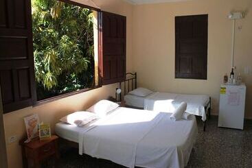 پانسیون Hostal Rosa Y Ramon Trinidad