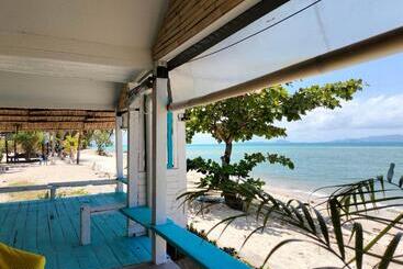 Resort Sand Terrace Beach Bungalows