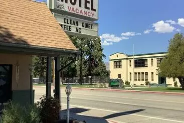 Starlight Motel
