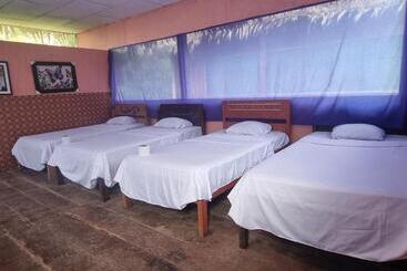 호스텔 Capinuri Expeditions