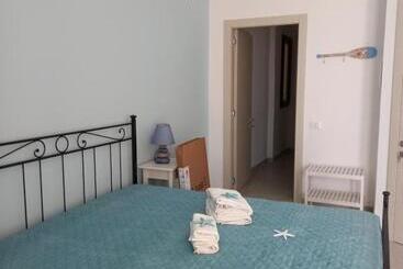 פנסיון A Valata Apartments