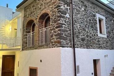 پانسیون Sa Troppa De Sos Chentu