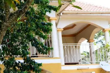 پانسیون Tinka,s Homestead