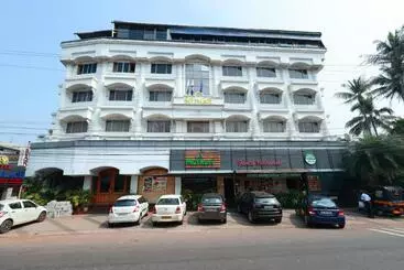 Hotel Sky Palace Kannur