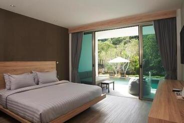 Resort Moonlight Bed & Brunch