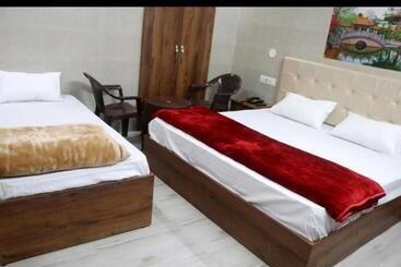 Hotel Krishna Dreams