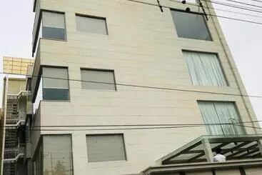 Marks Hotel & Banquet