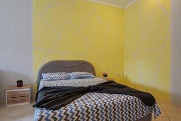 پانسیون Apartmani I Sobe Brancin