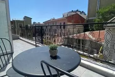 アパートホテル Sapphire Suites Taksim