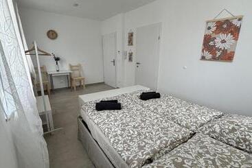 Langenzersdorf Apartment