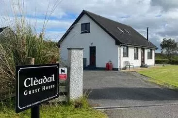 Pension  Cleadail Guest House