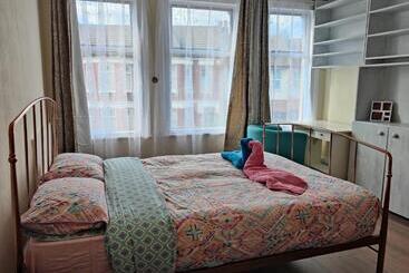 פנסיון Elegant King Bed Get Away