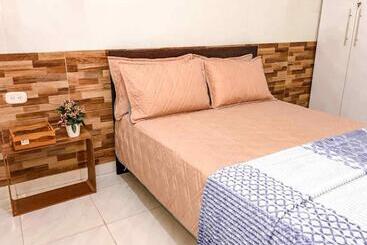 Pension La Cayena House