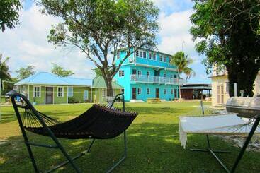 Resort Otel Daphne S Lagoon Lodge