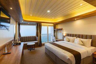 The Soma Hotel By Avianna Group