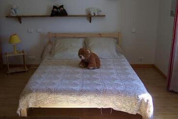 민박 Le Gîte De L Ourserie