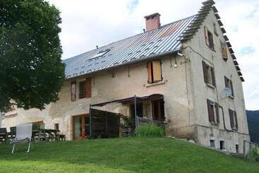 민박 Le Gîte De L Ourserie