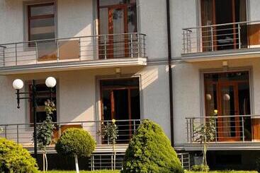 هتل Kolkhi Shekvetili