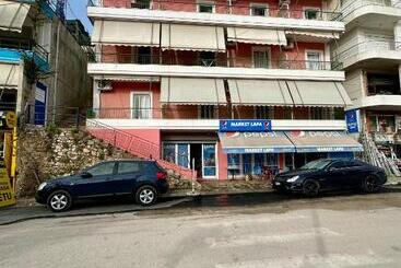 هتل آپارتمان Elysian Sunset Studios