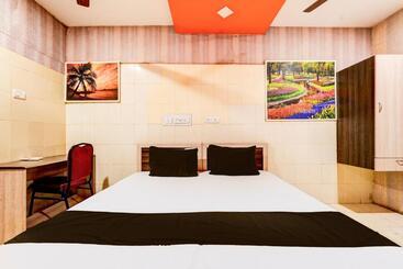 فندق Oyo Flagship Mizpah Inn