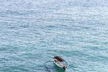 펜션 Bale Bingin Beachfront Stay